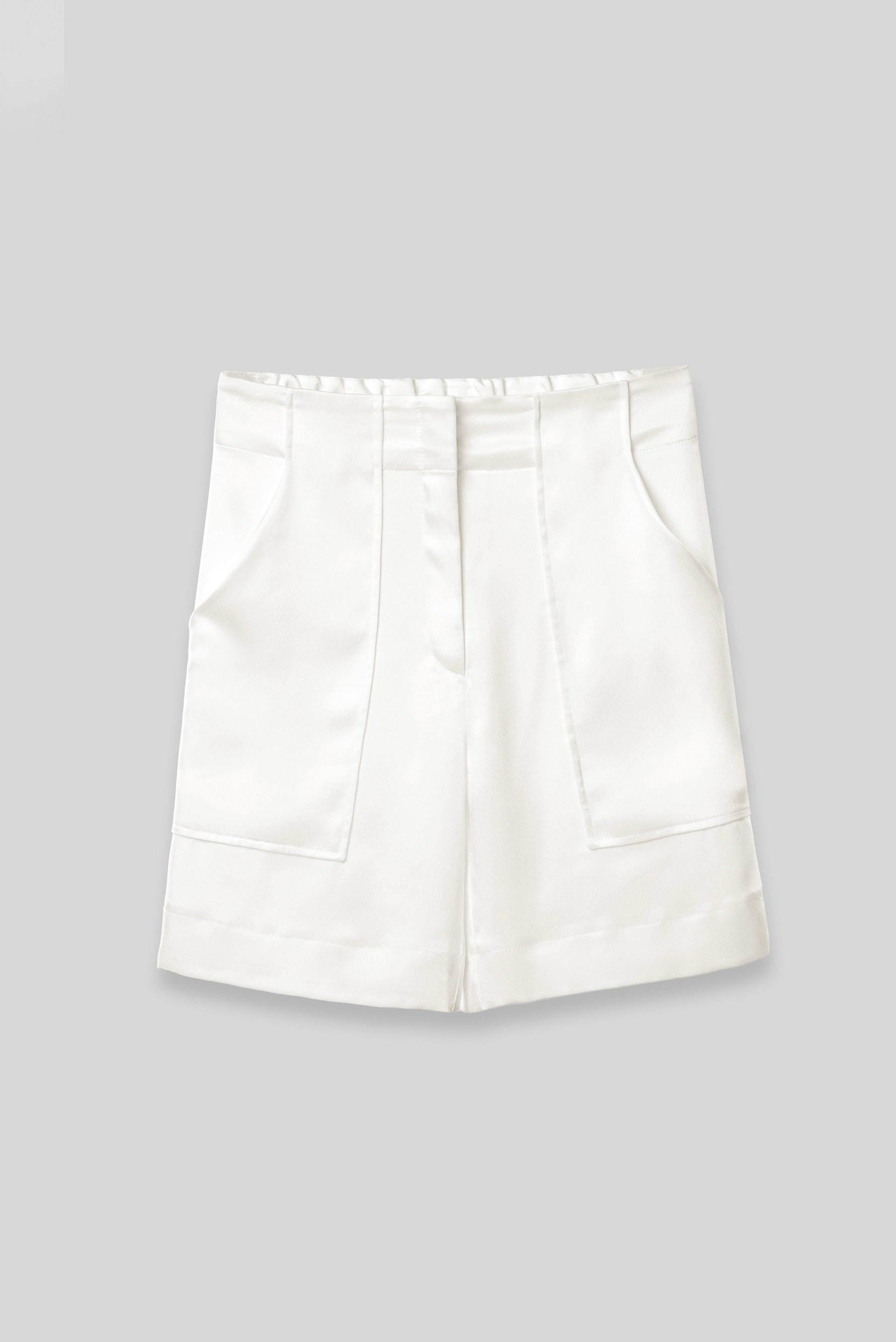 CEP DETAYLI İPEK ŞORT