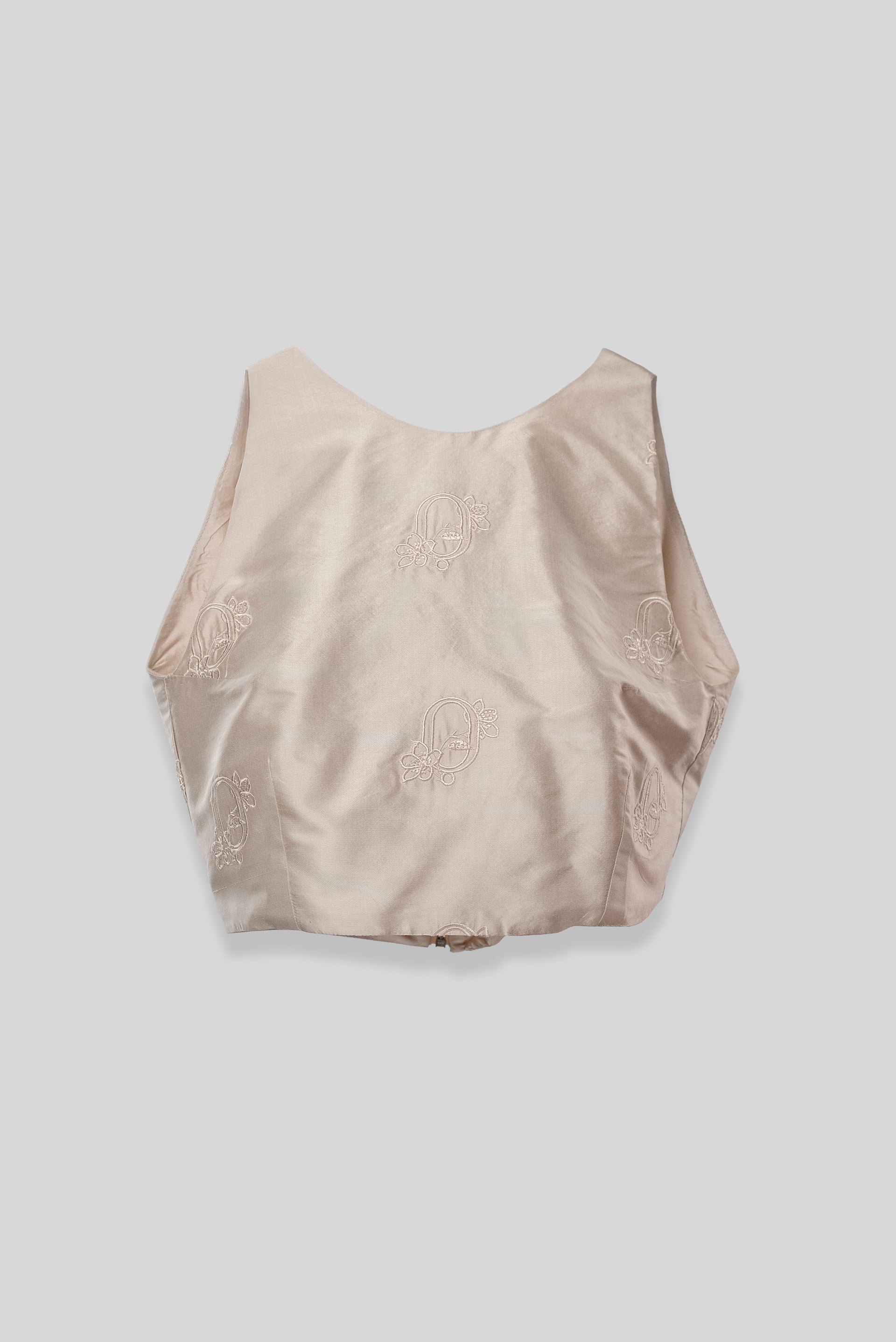 PAREL İŞLEMELİ İPEK BLUZ