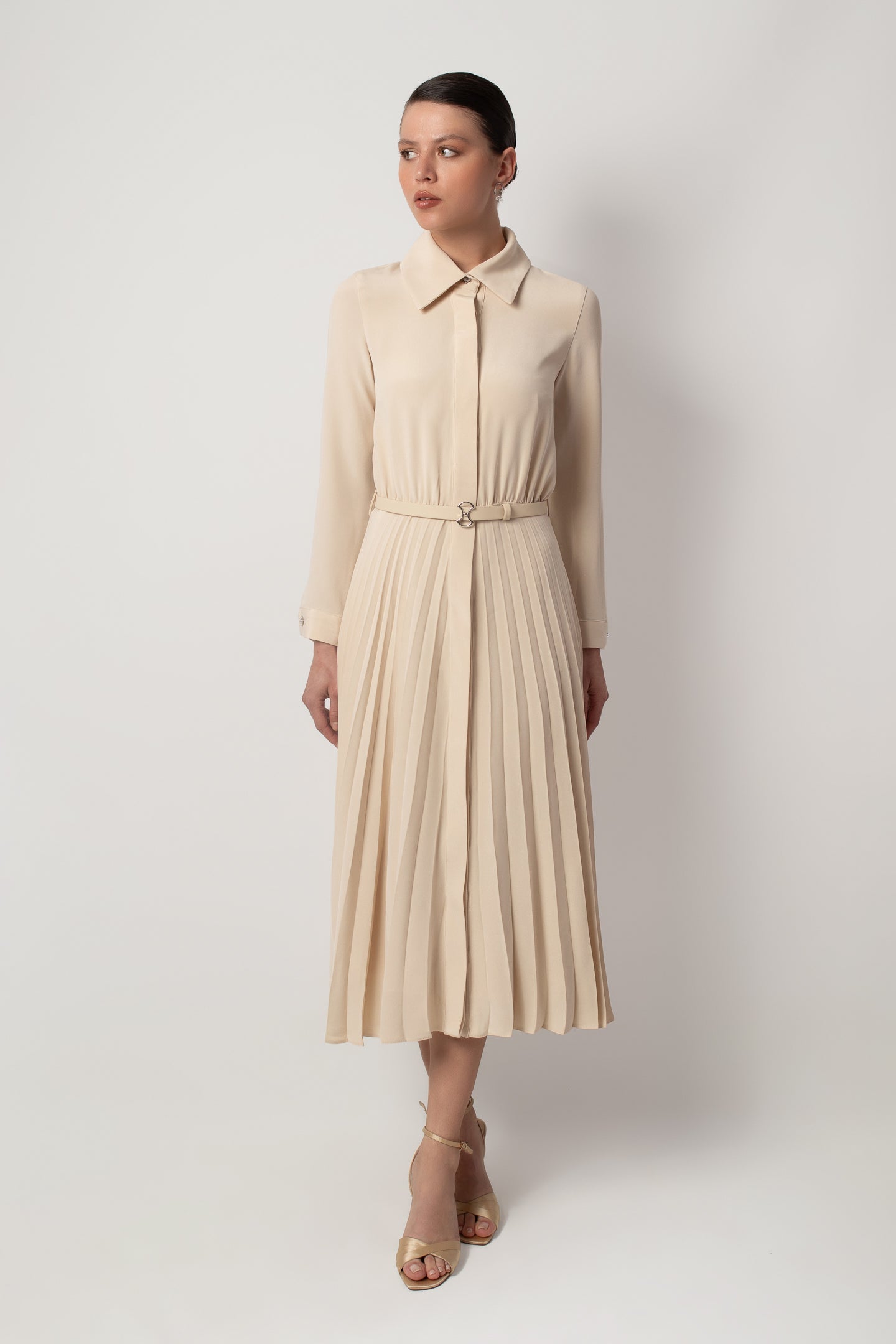 PİLELİ KREM MİDİ ELBİSE