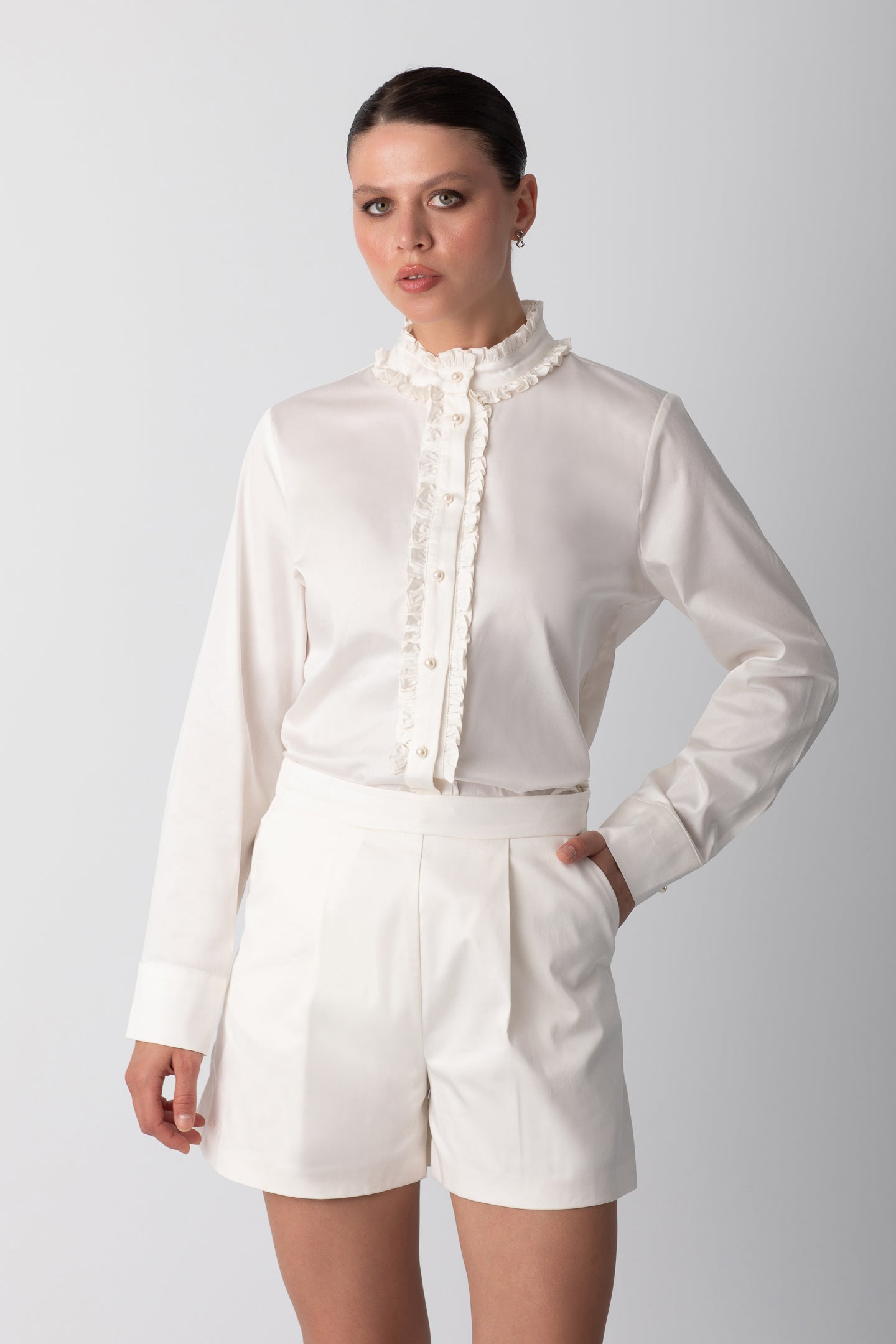 NAKIŞLI POPLİN BEYAZ ŞORT