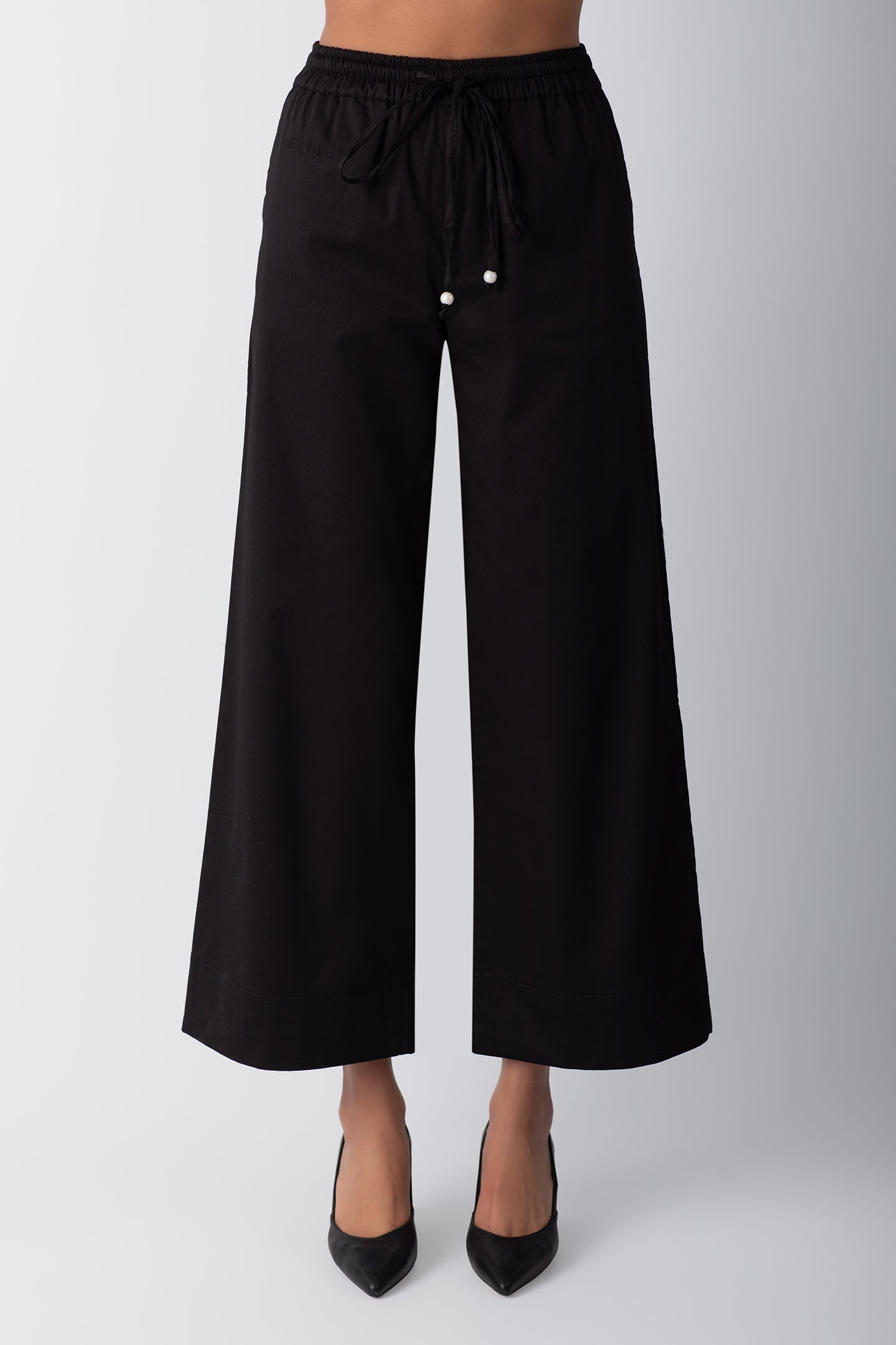 NAKIŞLI POPLİN SİYAH PAÇASI BOL PANTOLON