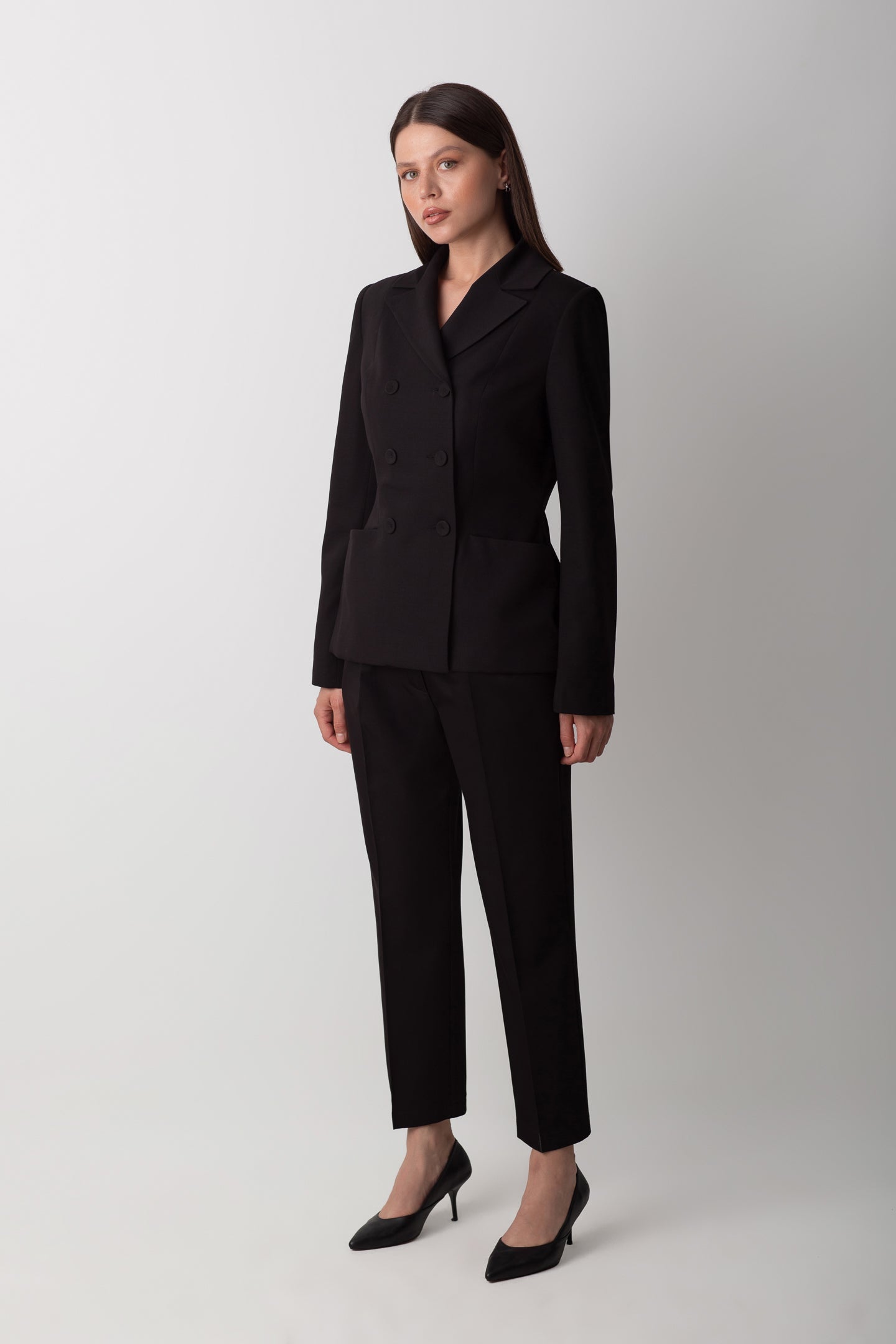 CEP DETAYLI SİYAH CEKET